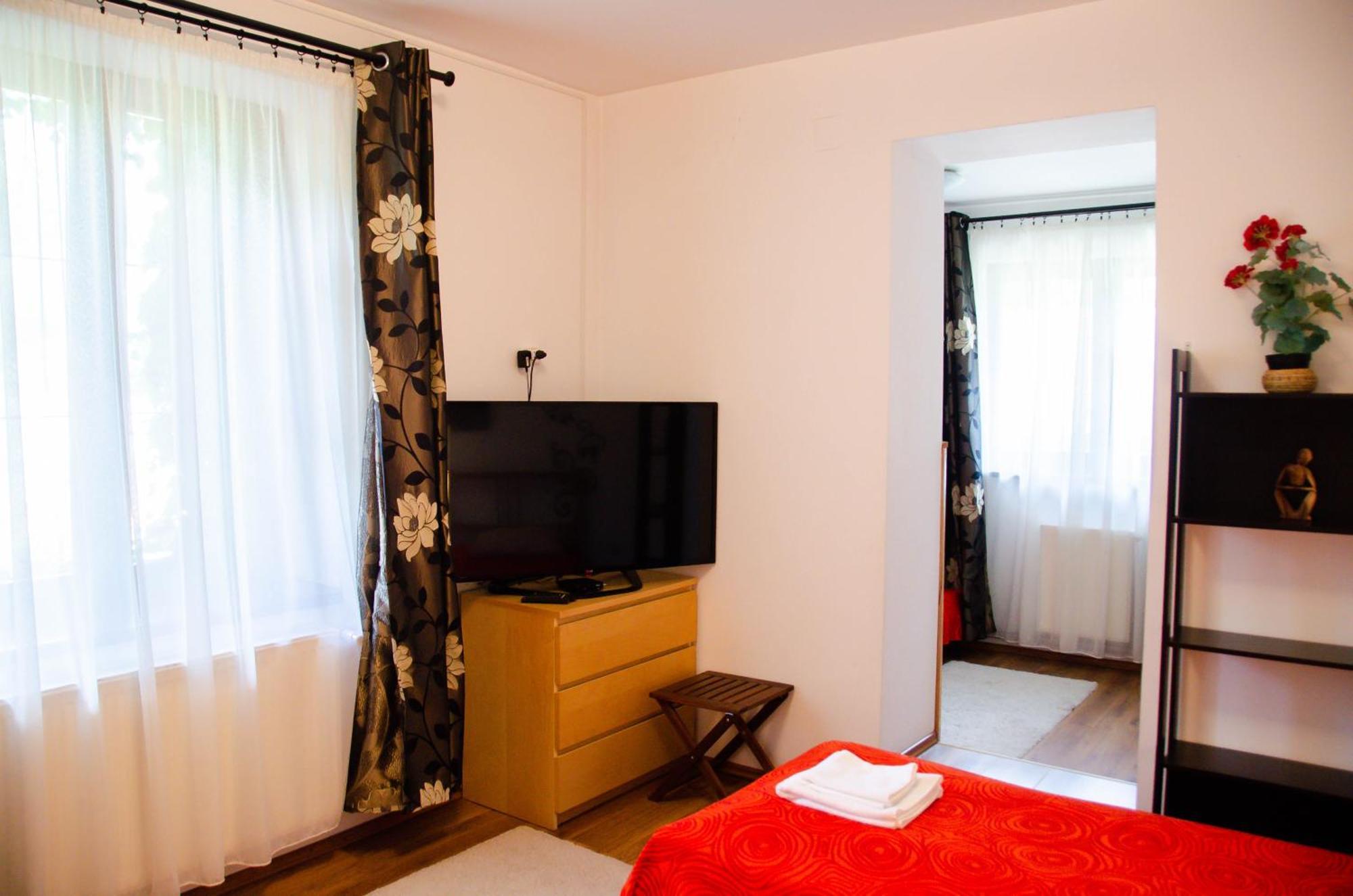 Conacul Bunicilor Hotel Novaci Buitenkant foto
