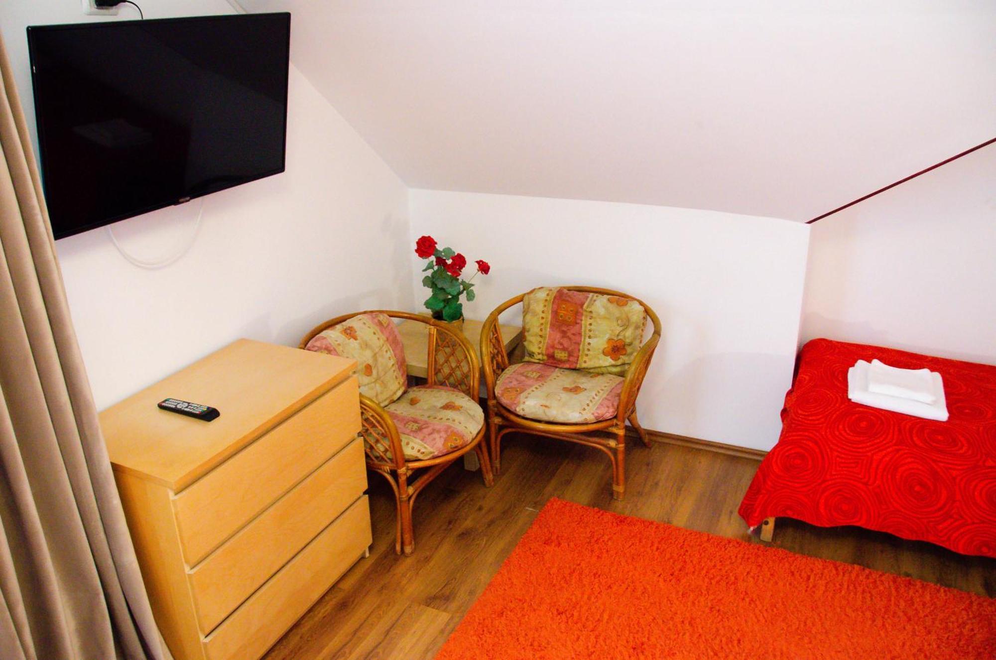 Conacul Bunicilor Hotel Novaci Buitenkant foto