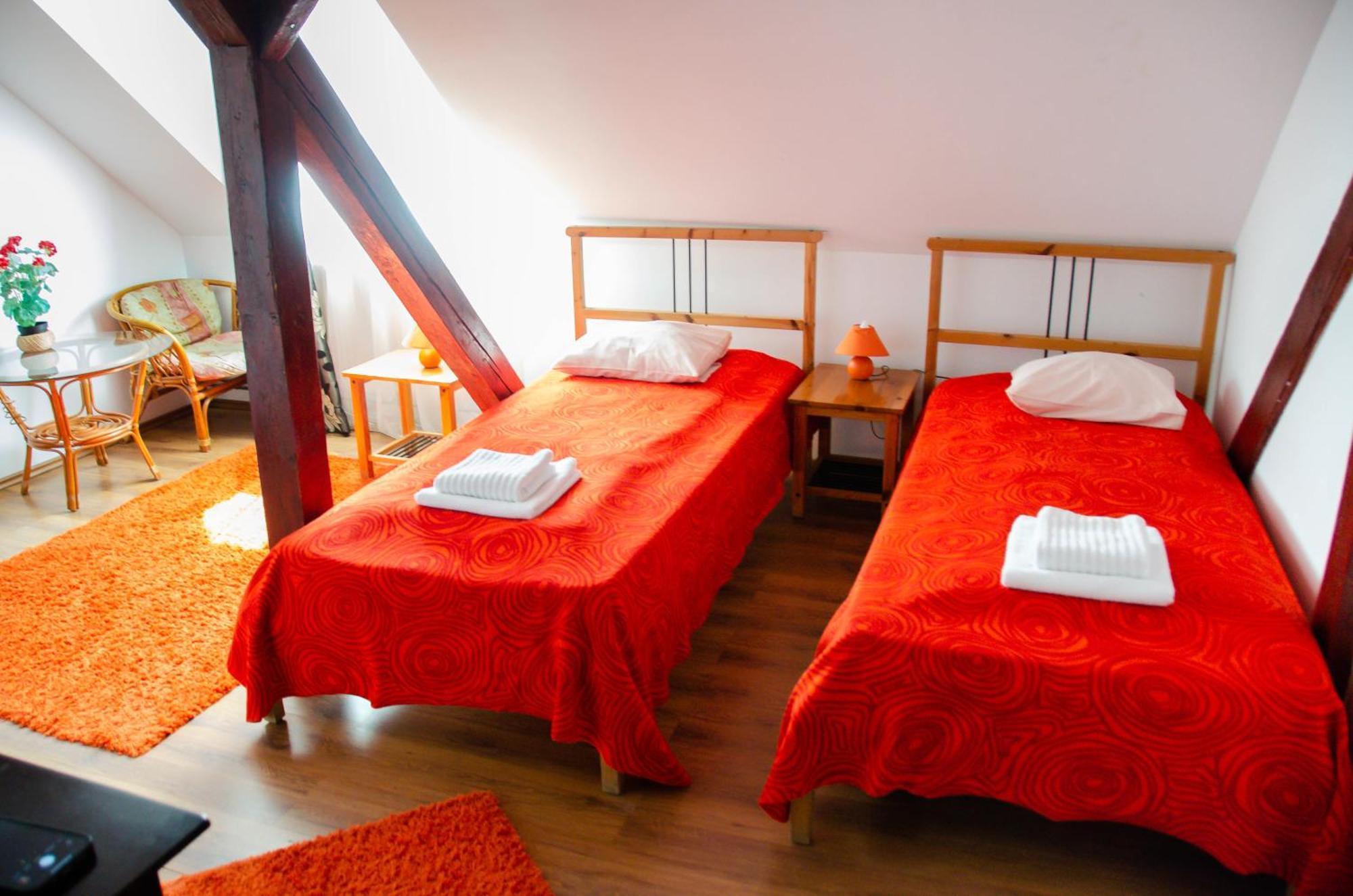Conacul Bunicilor Hotel Novaci Buitenkant foto